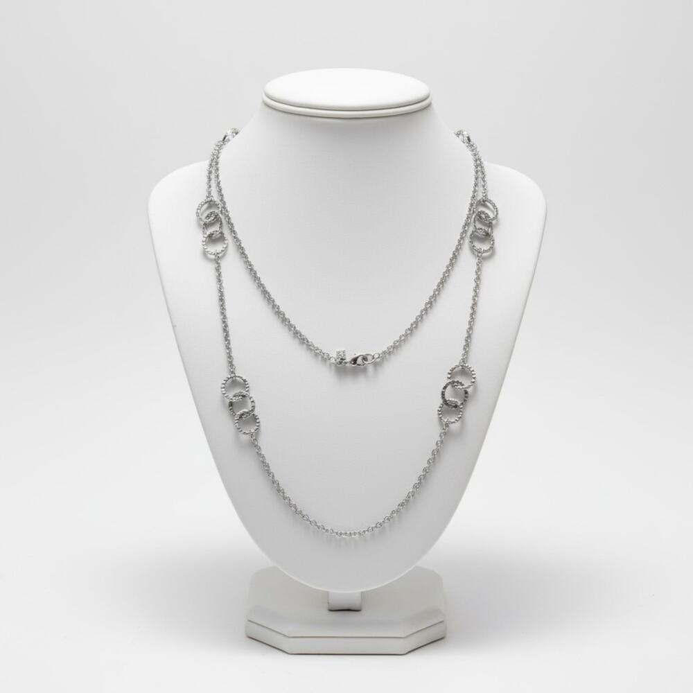 Banana Republic 44” Silver Tone Long Necklace Textured Circle Link Chain - Picture 3 of 6